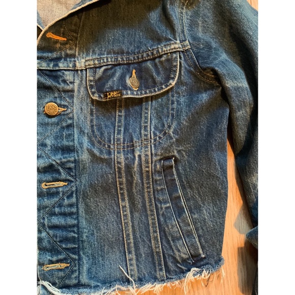Cropped Lee’s Jacket - Picture 4 of 6